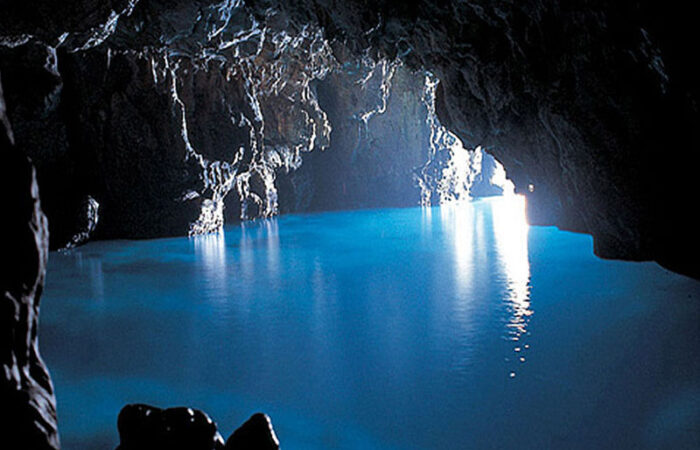 La Grotta Azzurra