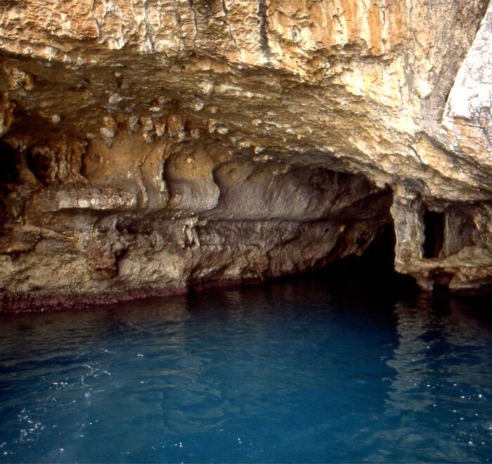 La Grotta Sulfurea