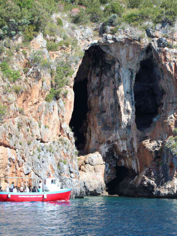 Grotta delle Noglie