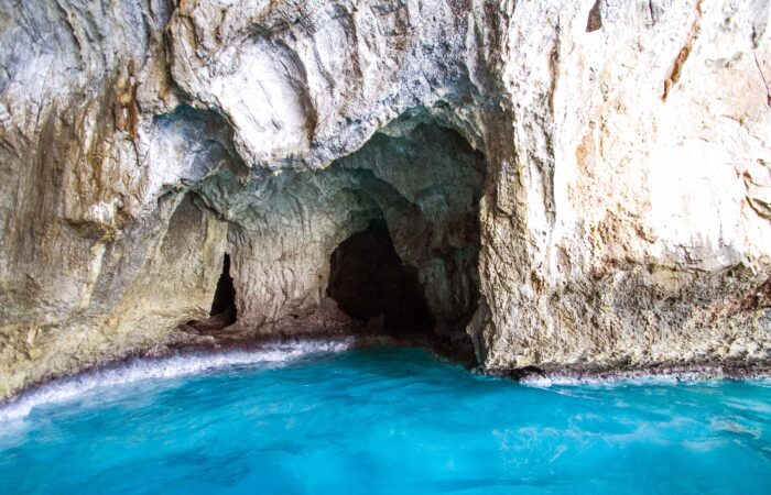 Grotta di Cala Fortuna